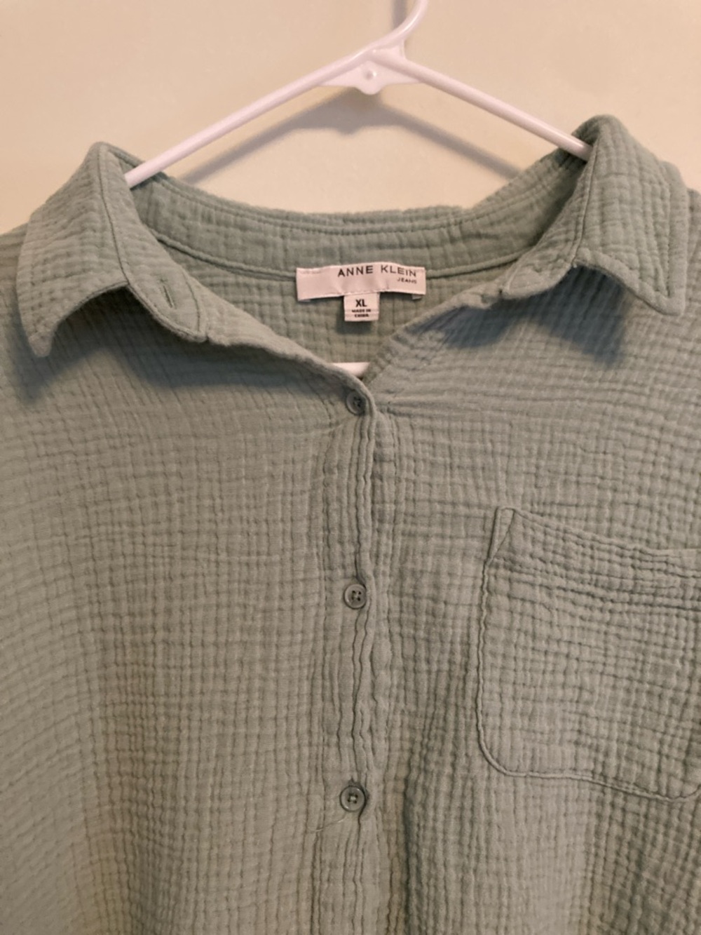 Anne Klein Lightweight Gauze Top in Sage - Picture 4 of 7